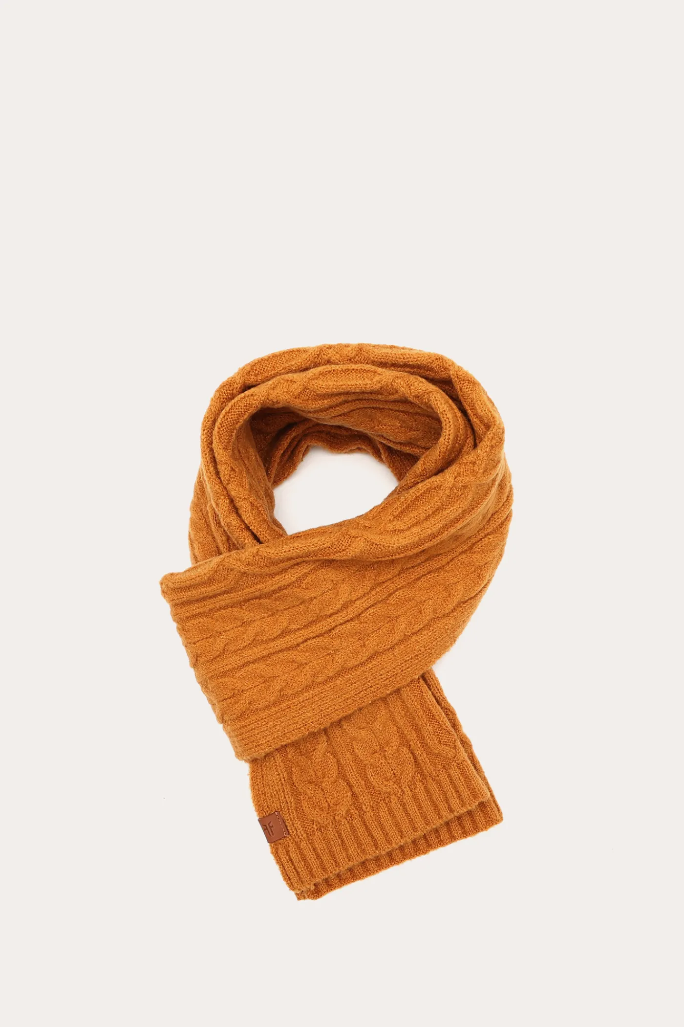 Hot Frye Cable Scarf