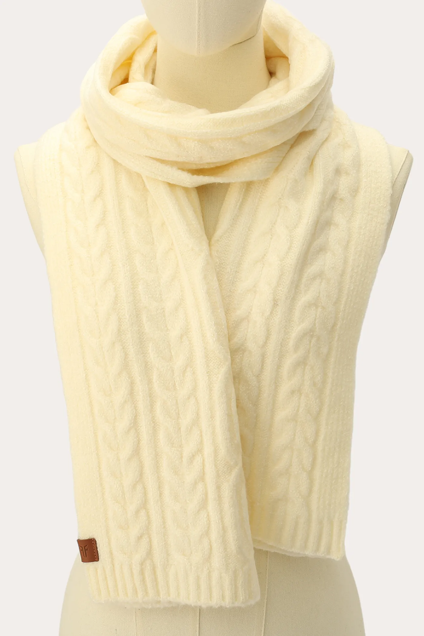 Hot Frye Cable Scarf