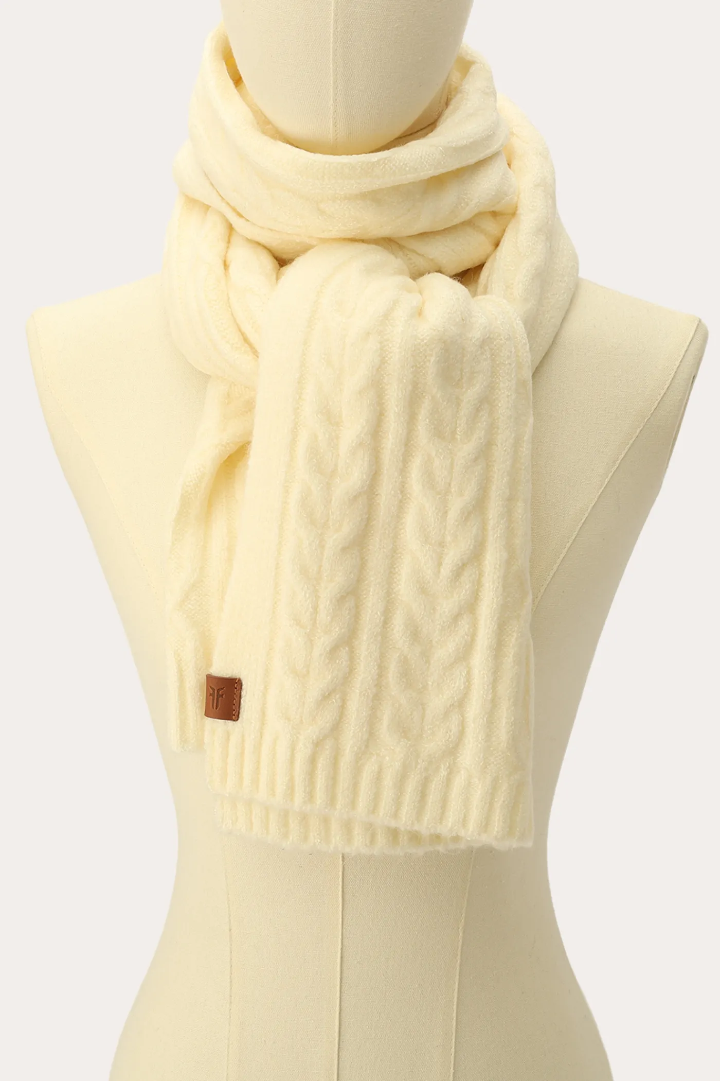 Hot Frye Cable Scarf