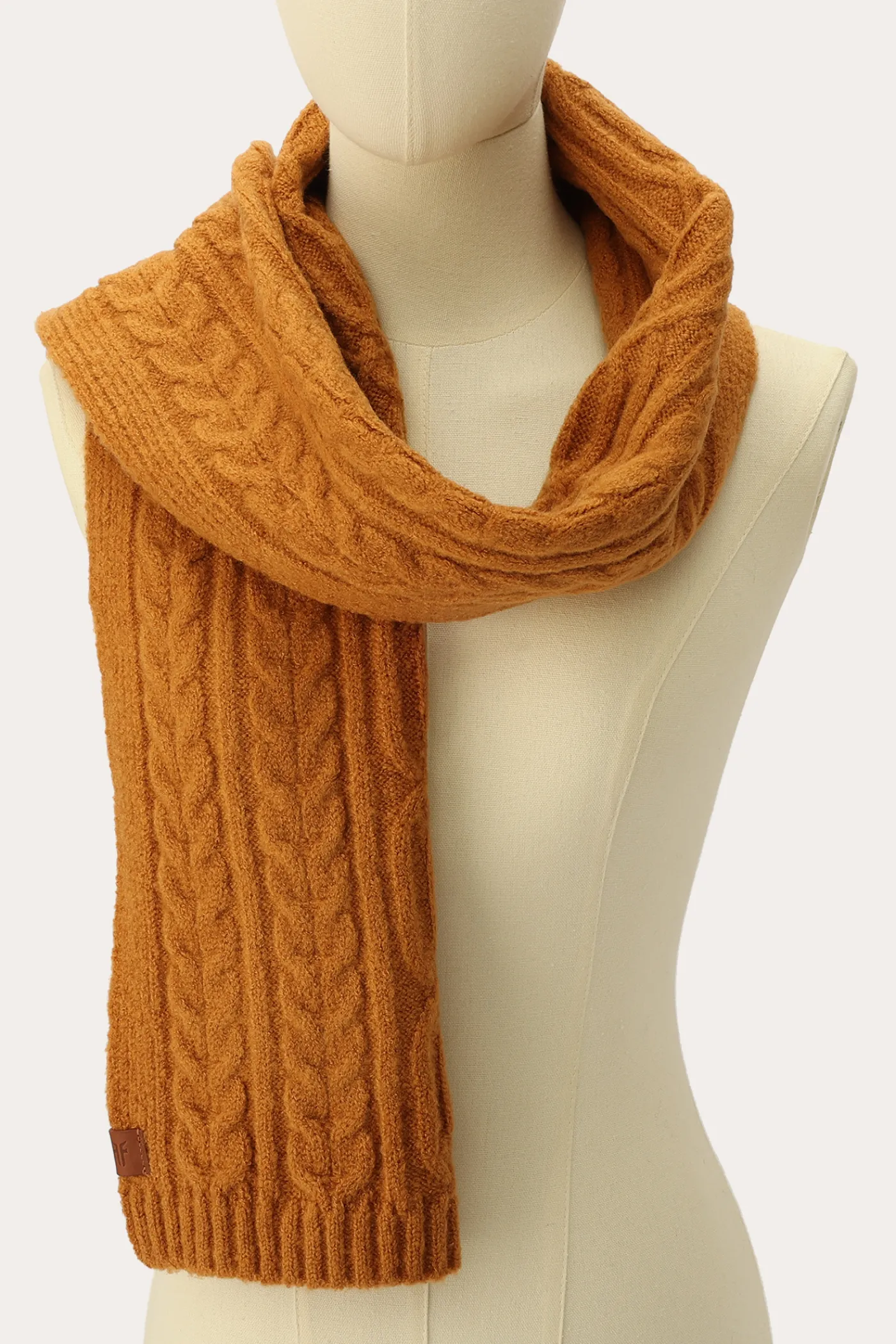 Hot Frye Cable Scarf