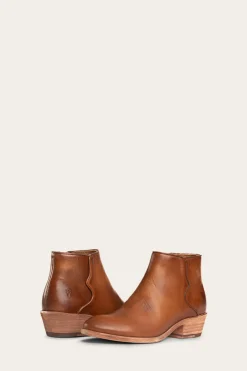 Discount Frye Carson Piping Bootie