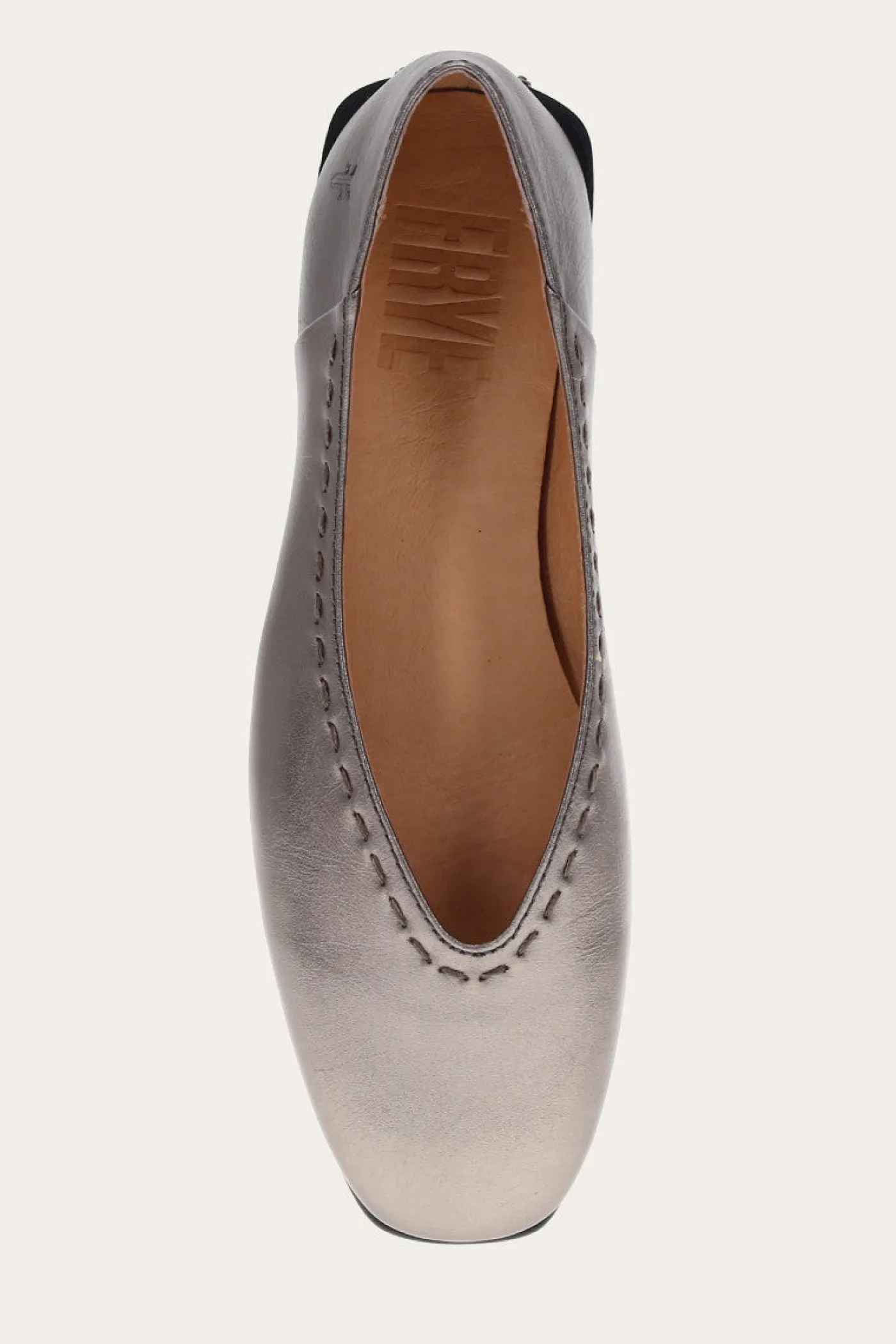 Discount Frye Claire Flat