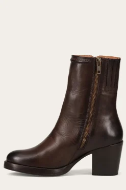 New Frye Jean Short Inside Zip