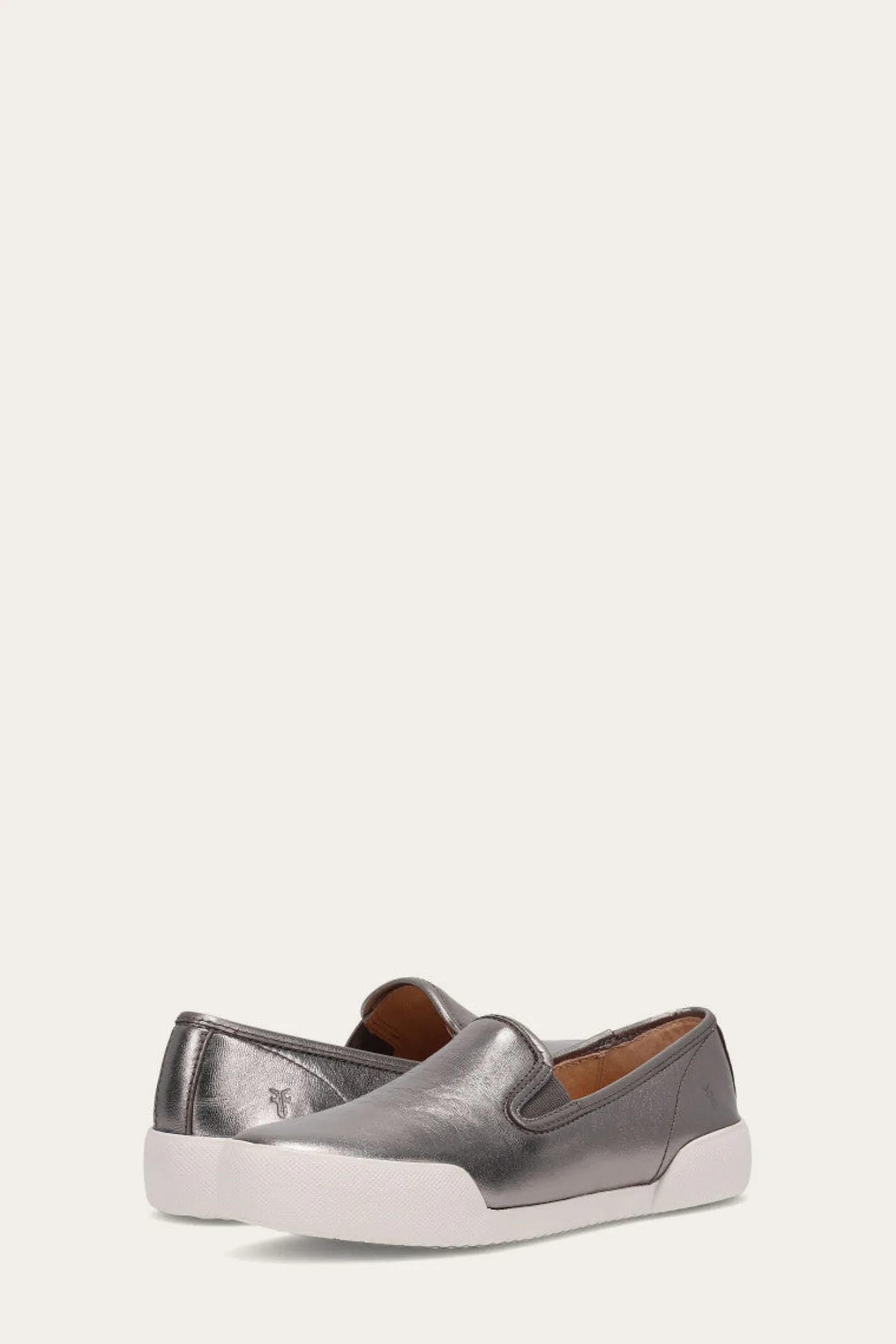 Discount Frye Mia Slip On