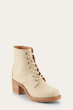 New Frye Sabrina 6G Lace Up