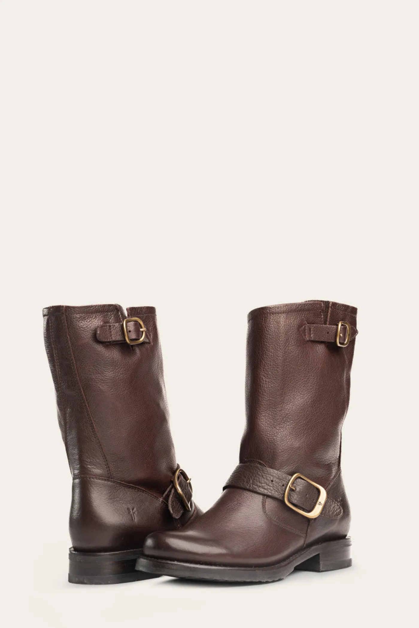 Outlet Frye Veronica Short